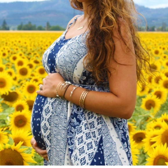 Motherhood Maternity Dress - Picture 9 of 9